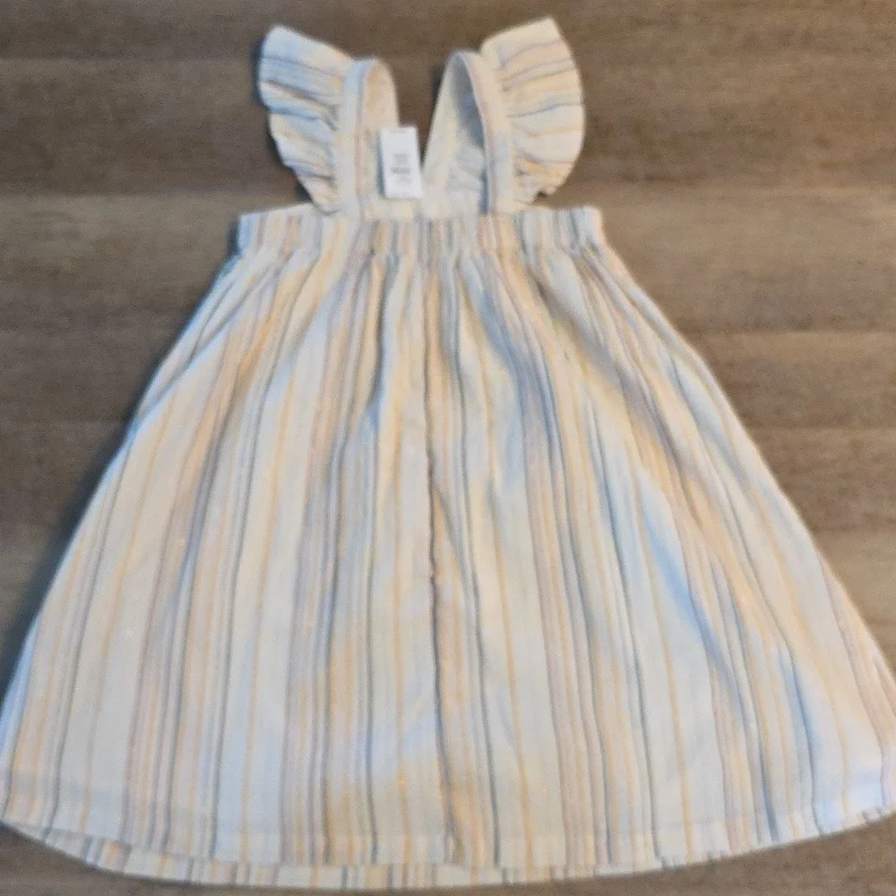 GAP- Blue and White Pleated Sundress with Flutter Sleeves. NWT! Size 5T!